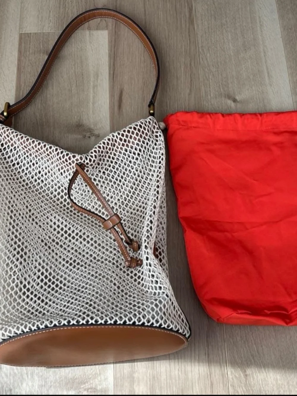 NEW!  Zara Coral - Red Mesh Drawstring Bucket Bag with Brown Leather Trim - Picture 9 of 13